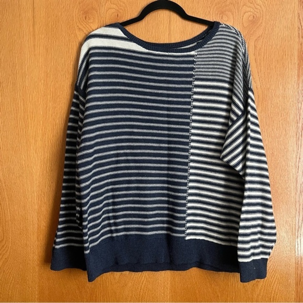 Chaps size XL striped long sleeve sweater